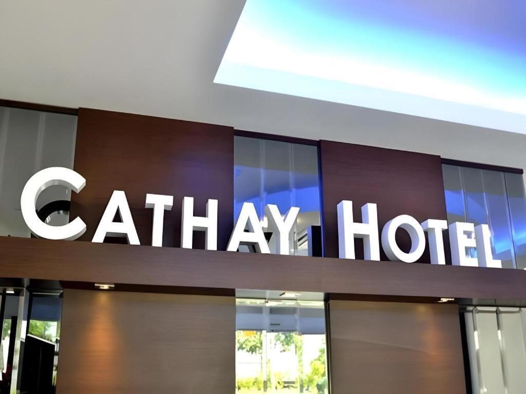 Cathay Hotel Kota Kinabalu Ngoại thất bức ảnh