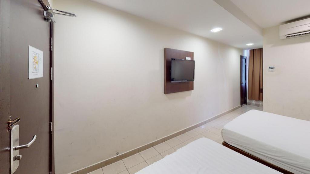 Cathay Hotel Kota Kinabalu Ngoại thất bức ảnh