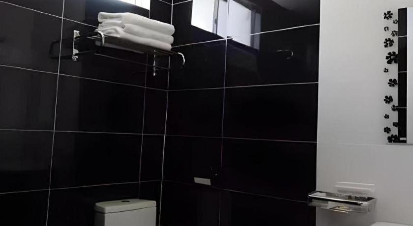 Cathay Hotel Kota Kinabalu Ngoại thất bức ảnh