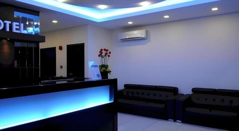 Cathay Hotel Kota Kinabalu Ngoại thất bức ảnh